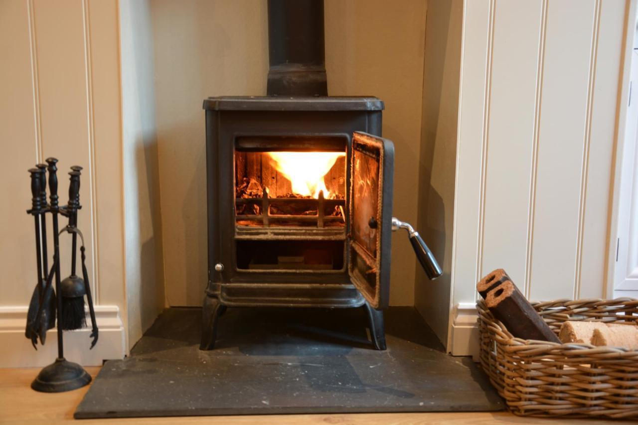Smugglers Rest, Aldeburgh Villa ภายนอก รูปภาพ